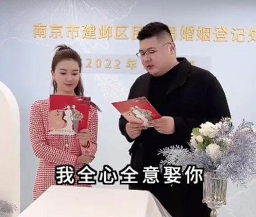 网红爆料猴哥视频大全播放,猴哥视频大全播放量惊人，网友热议背后的秘密  第1张