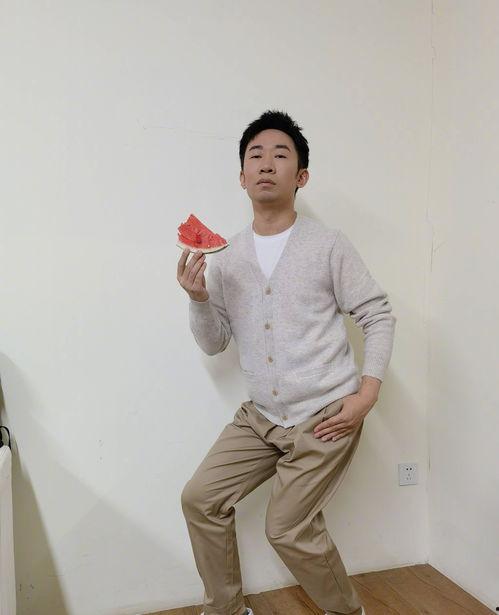 杨迪爆料小黑屋视频,一场娱乐圈的幕后风云大揭秘 第1张 杨迪爆料小黑屋视频,一场娱乐圈的幕后风云大揭秘 第1张